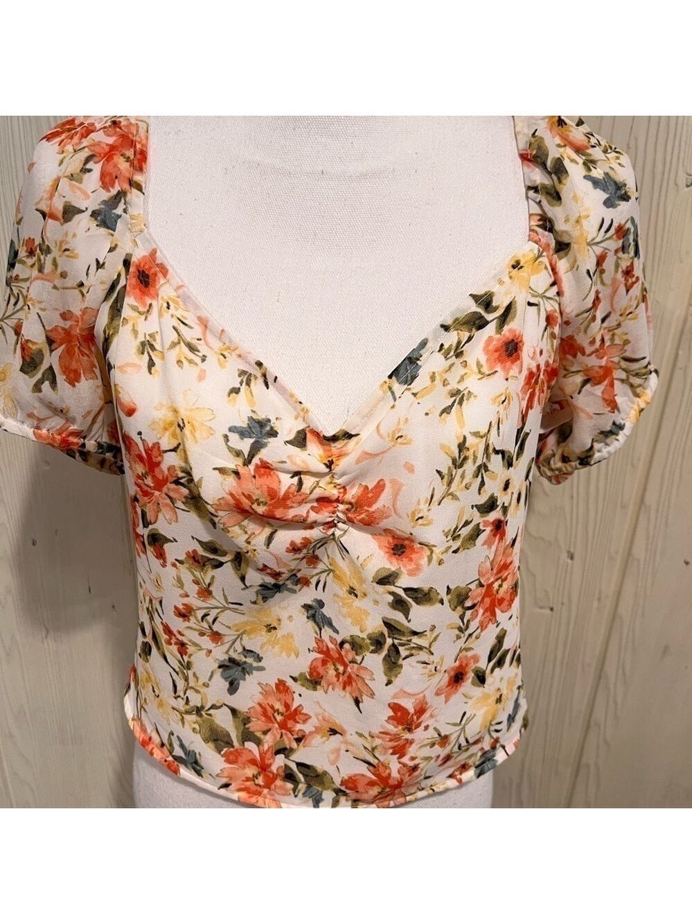 1State Floral Sweetheart Crop Blouse Large NWT - Picture 2 of 8